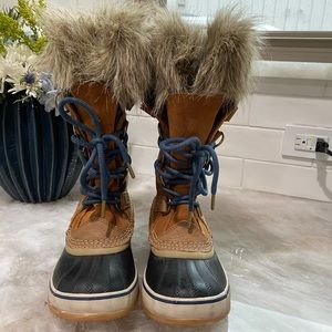 Sorel women’s Joan of Arctic winter boots